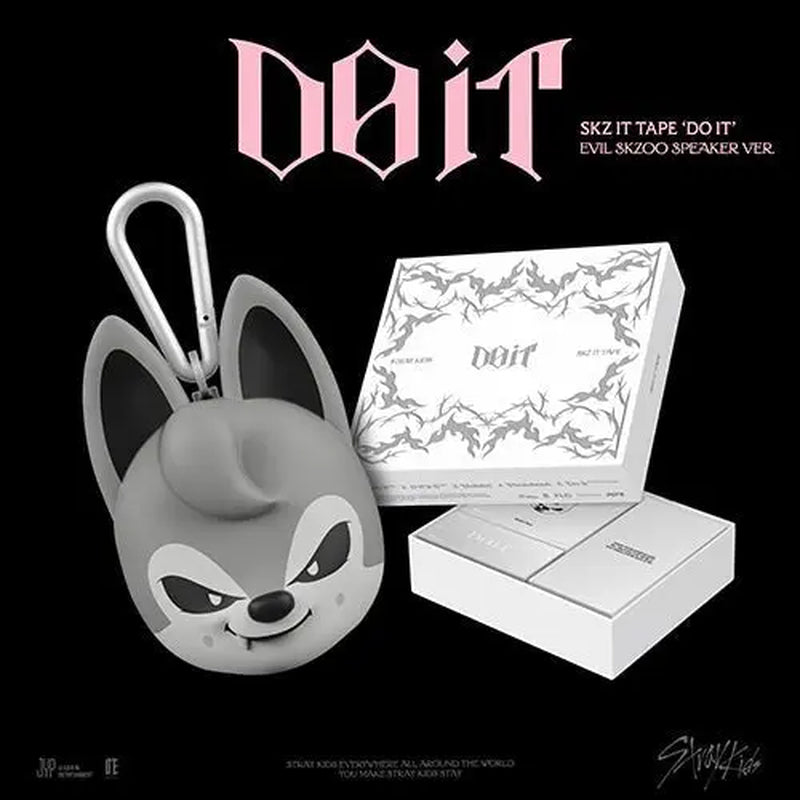 Stray Kids – Collectible Keychain Mini Speaker Package (Official)