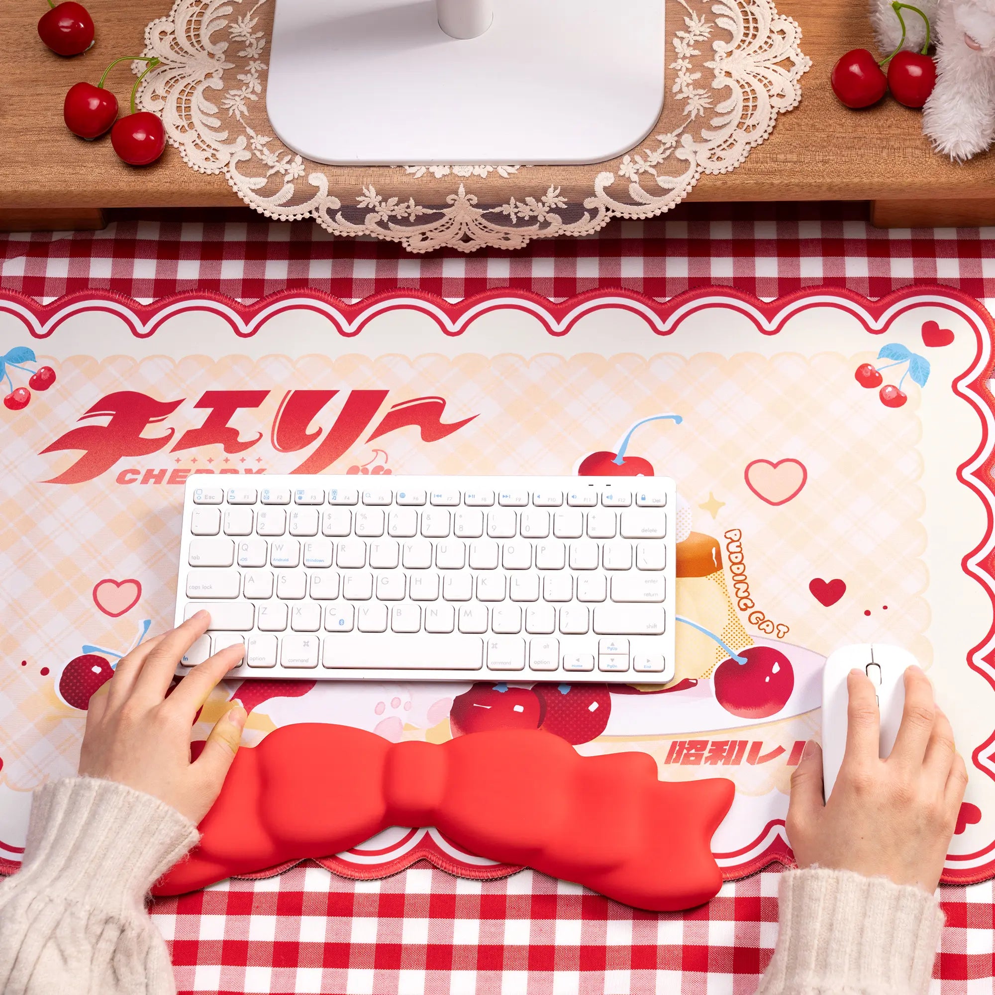 Geekshare Cherry Kitty Mouse Pad