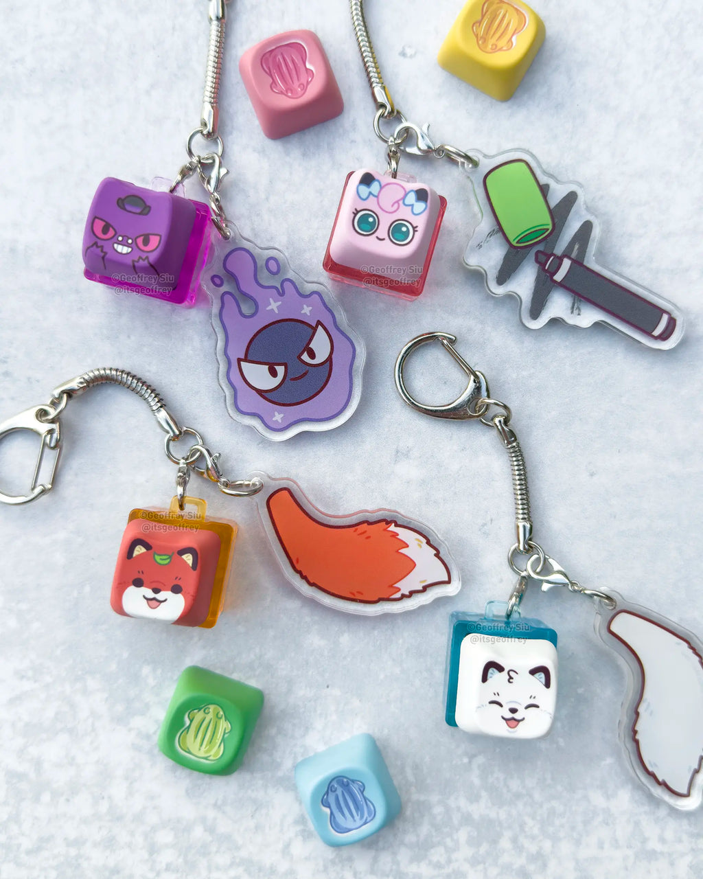 MAO Fox Clicky Keychains - MAO Profile Keycaps with Blue Gateron Switch & Bonus Tail Charm - Customizable Keychains for Keyboard Lovers